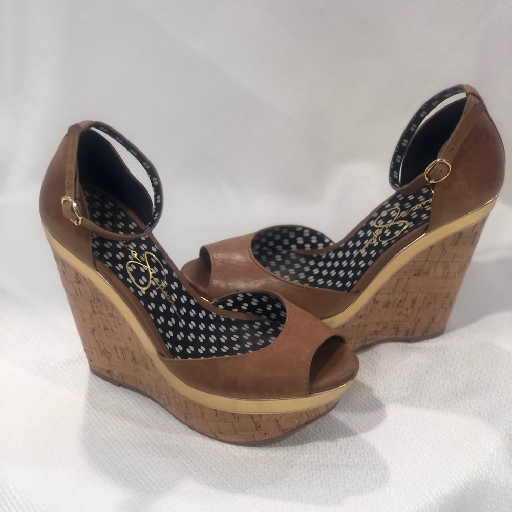 Jessica Simpson women’s tan cork wedge sandals. Excellent condition. Size 6